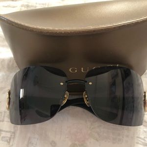 Gucci sunglasses